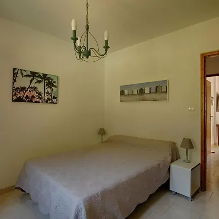 3 A 200m De La Avec Jardin, Terrasse Et Parking Securise - Fr-1-61-510 Ferienhaus *