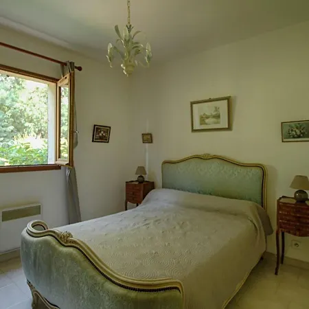3 A 200m De La Avec Jardin, Terrasse Et Parking Securise - Fr-1-61-510